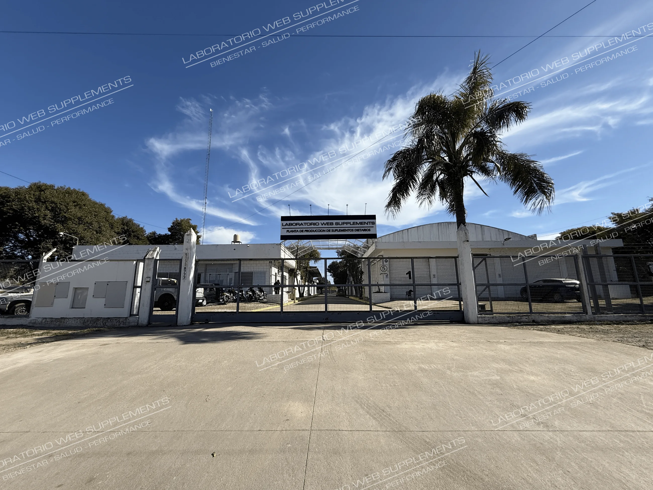 Instalaciones y proceso productivo del laboratorio de suplementos dietarios JBJ